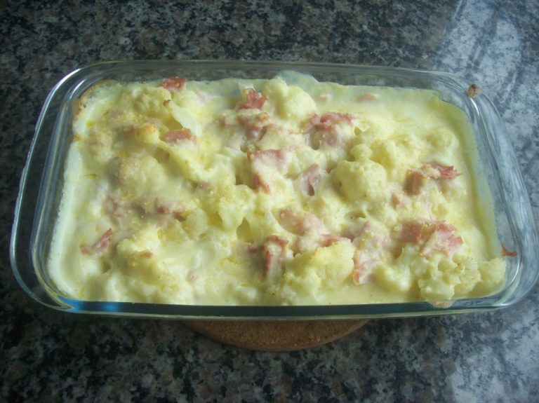 Couve-flor Gratinada ao Molho Branco