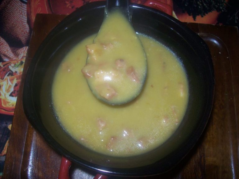 Sopa de Ervilha com Bacon